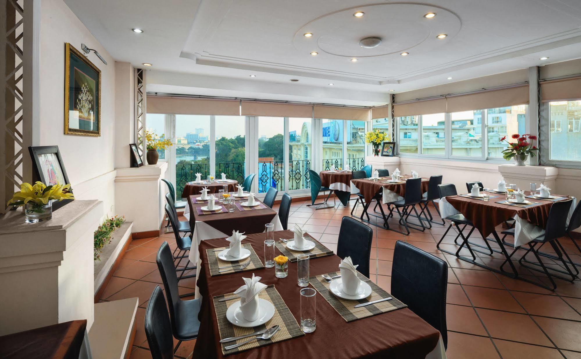 Lakeside Palace Hotel Ханой Екстер'єр фото